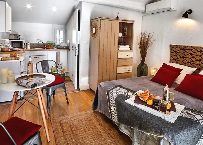 Li Cabanoun, Au Soleil Issambres à 3min De La à Pied Appartement *